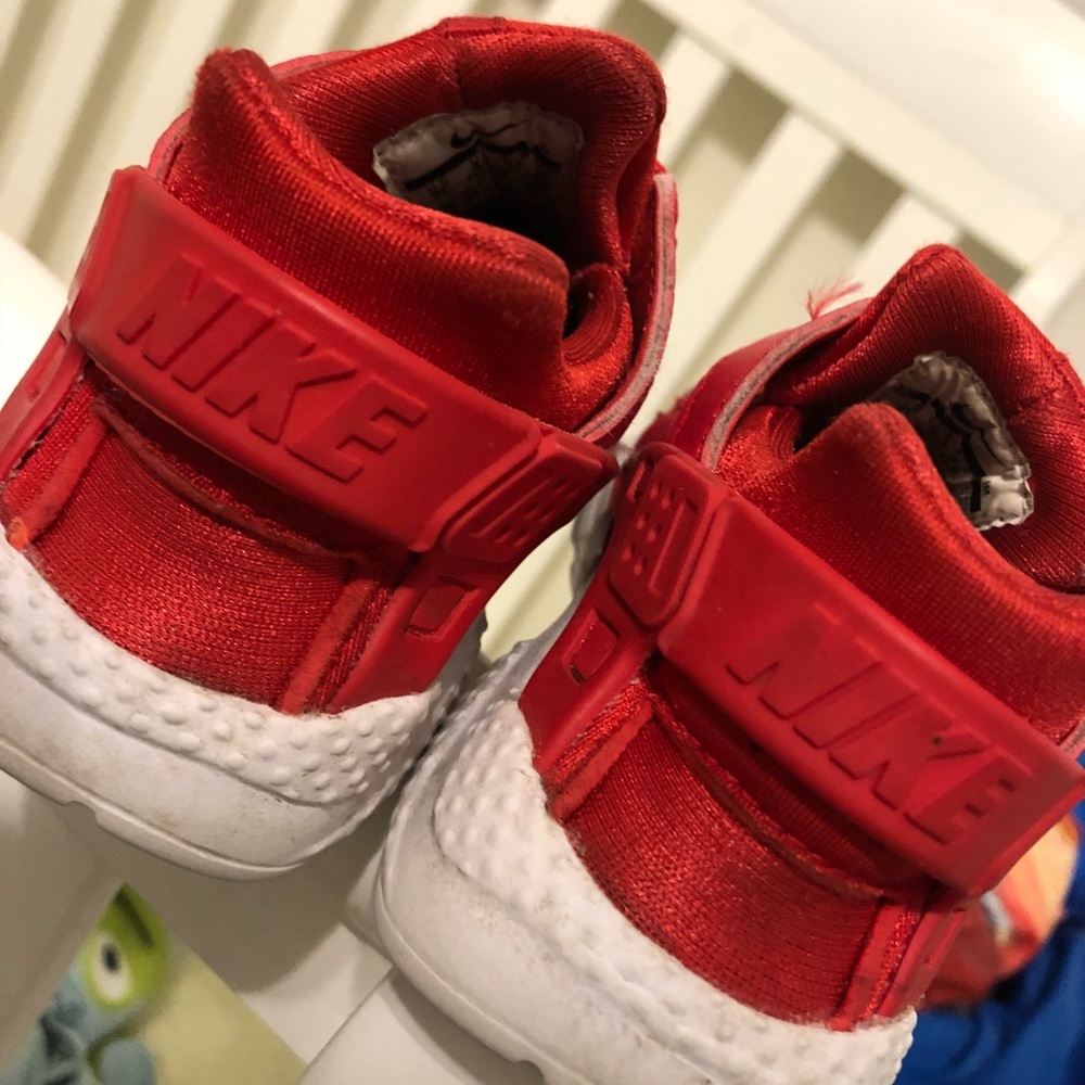9c red huaraches toddler
